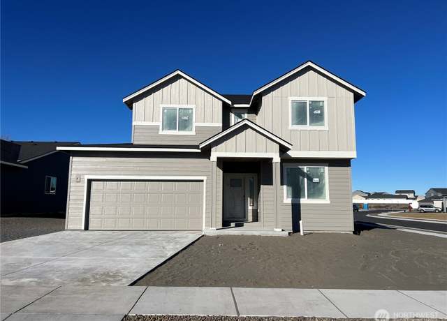 Property at 494 N Ruddy St, Moses Lake, WA 98837, 5 beds, 3 baths