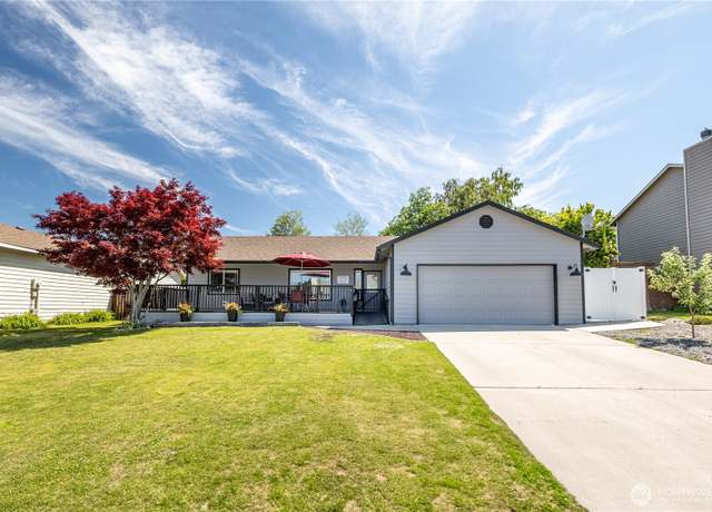 Property at 2438 Highland View Dr, East Wenatchee, WA 98802, 3 beds, 2 baths
