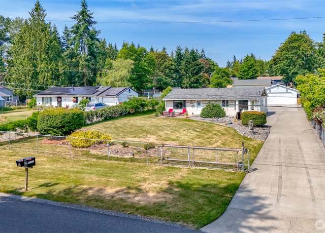 Property at 10510 66th Ave E, Puyallup, WA 98373, 3 beds, 2 baths