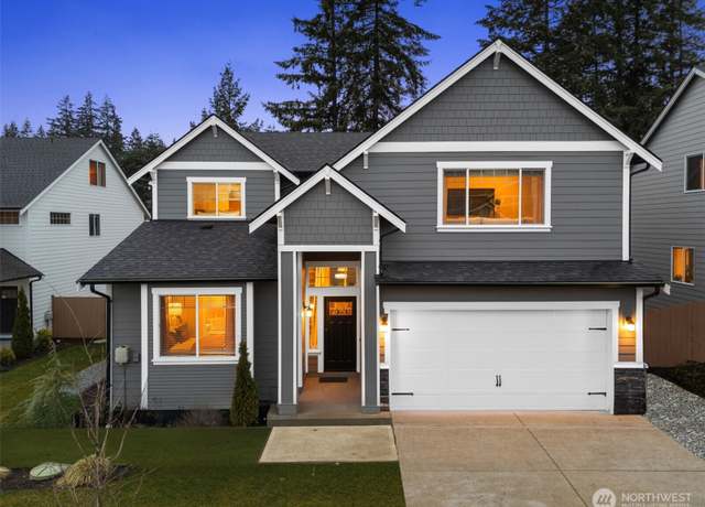 Property at 30327 11th Pl S, Federal Way, WA 98003, 5 beds, 3.5 baths