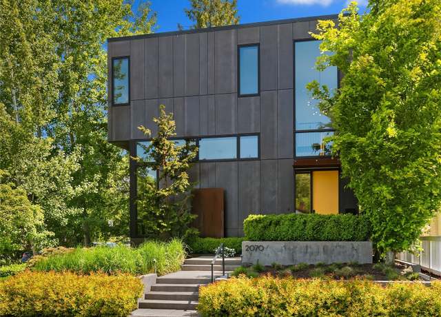 Property at 2070 McGilvra Blvd E, Seattle, WA 98112, 3 beds, 3.5 baths