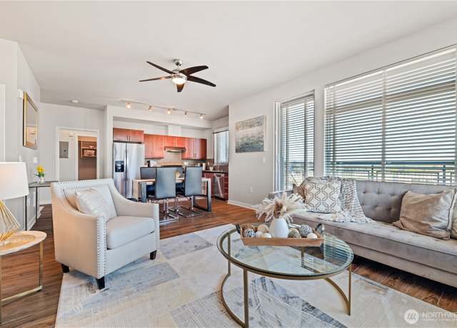 Property at 15100 6th Ave SW #728, Burien, WA 98166, 2 beds, 2 baths