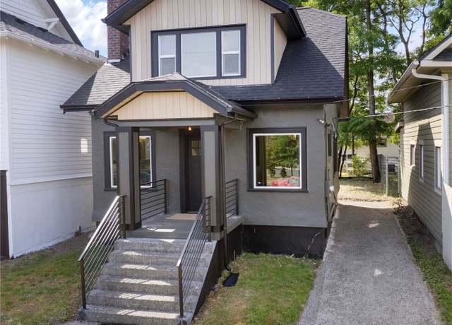 Property at 1206 S 14th St, Tacoma, WA 98405, 2 beds, 1 bath