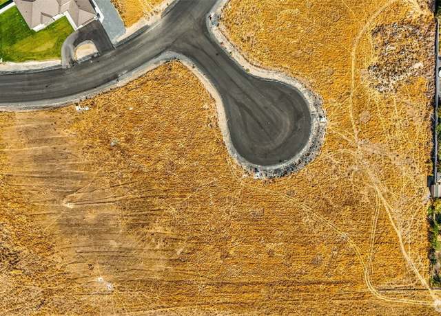 Property at 3037 Blackbird Pl NE, Moses Lake, WA 98837