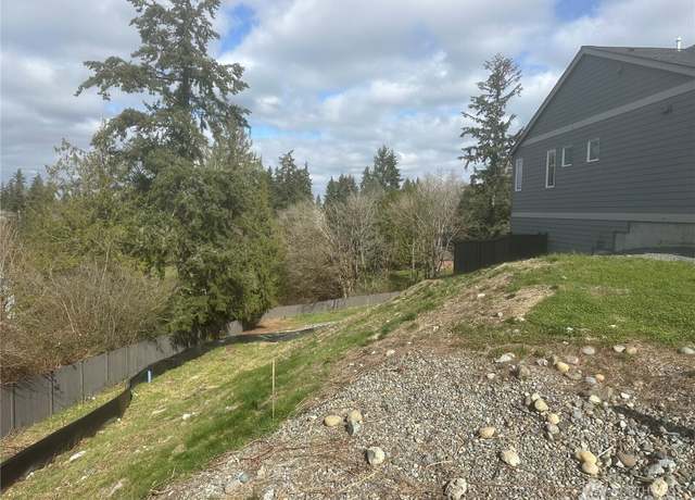 Property at 2016 94th Avenue Ct E, Edgewood, WA 98371