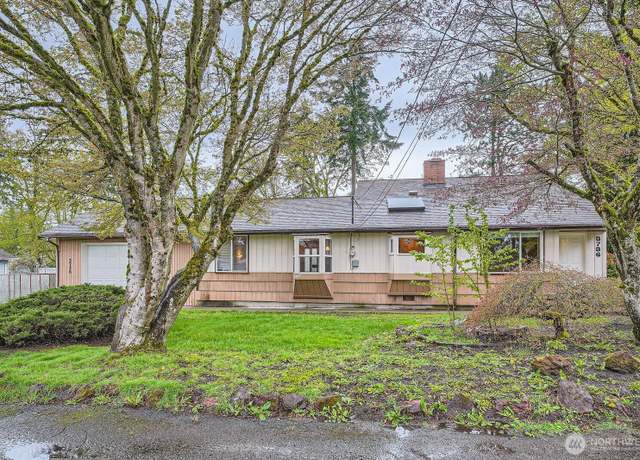 Property at 3736 S 173rd St, Seatac, WA 98188, 3 beds, 1.5 baths