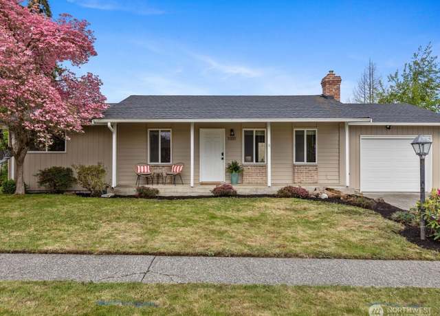 Property at 1031 N Belair Dr, Mount Vernon, WA 98273, 3 beds, 1 bath