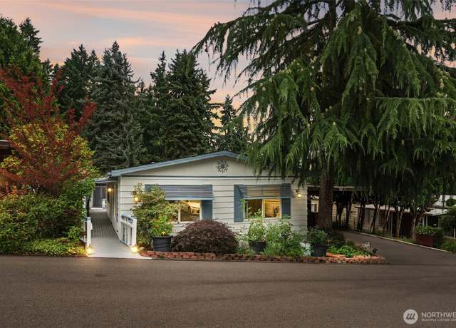 Property at 9314 Canyon Rd E #52, Puyallup, WA 98371, 2 beds, 1.5 baths