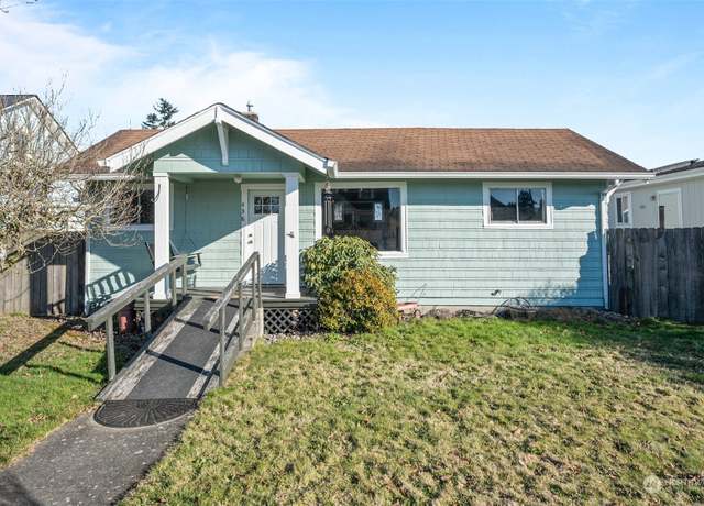 Property at 438 Front Ave SW, Castle Rock, WA 98611, 2 beds, 1 bath