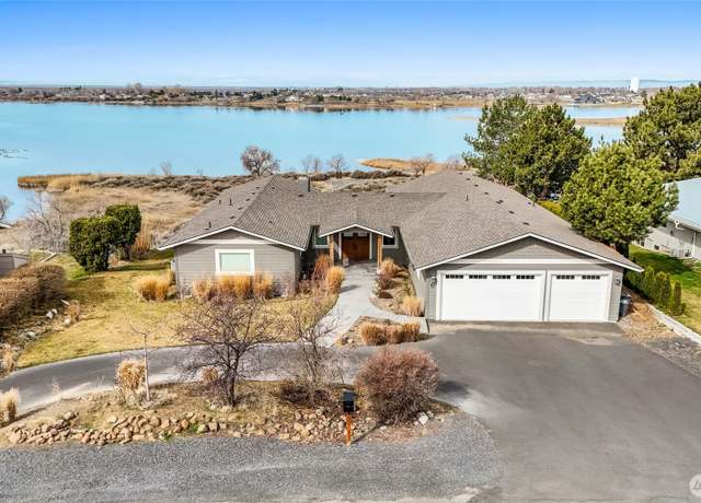 Property at 6 Pelican Pl SE, Moses Lake, WA 98837, 5 beds, 3.5 baths