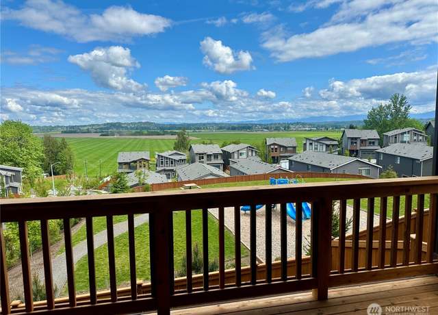 Property at 8107 131st Pl SE #36, Snohomish, WA 98296, 5 beds, 3.5 baths