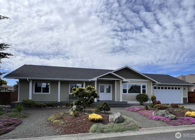 Property at 51 Nesting Pl, Sequim, WA 98382, 3 beds, 2.5 baths