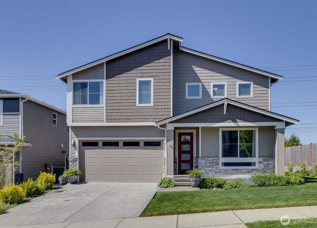 Property at 1406 82nd St SE, Lake Stevens, WA 98258, 4 beds, 3 baths