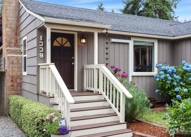 Property at 1339 N 167th St, Shoreline, WA 98133, 3 beds, 2.5 baths