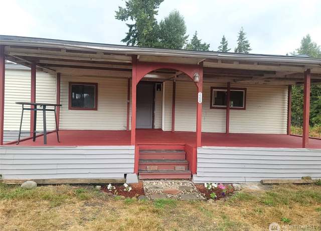 Property at 2208 278th St E, Spanaway, WA 98387, 4 beds, 2 baths