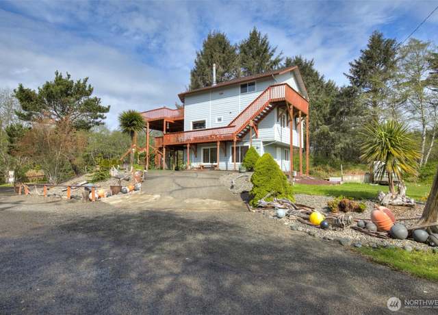 Property at 2691 State Route 109, Ocean City, WA 98569, 4 beds, 3 baths