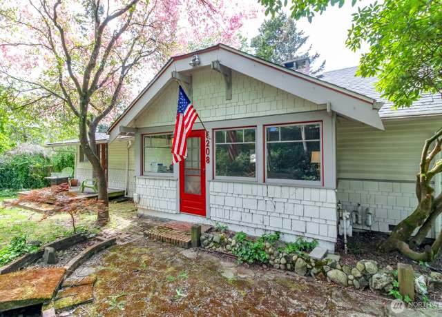 Property at 6208 S Verde St, Tacoma, WA 98409, 2 beds, 1.5 baths
