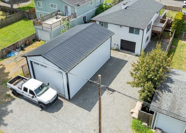 Property at 4215 N Ferdinand St, Tacoma, WA 98407, 5 beds, 2 baths