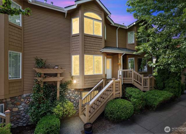 Property at 420 NE Maple Leaf Pl Unit A, Seattle, WA 98115, 3 beds, 3.5 baths