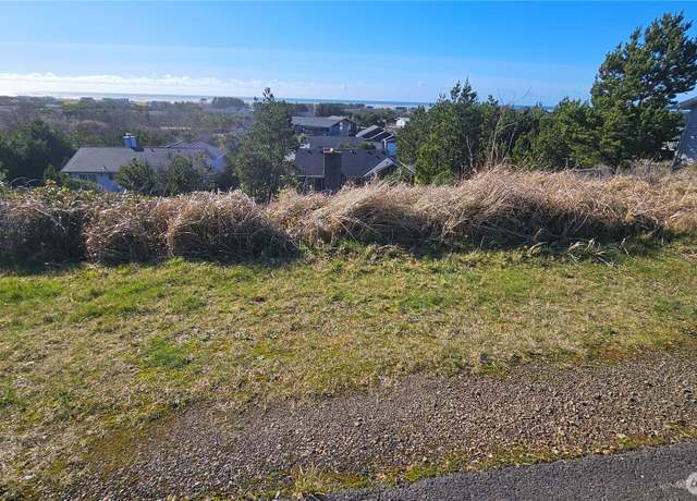 Property at 35207 J Pl, Ocean Park, WA 98640