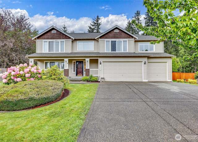 Property at 7869 Zion Pl SE, Port Orchard, WA 98367, 4 beds, 2.5 baths