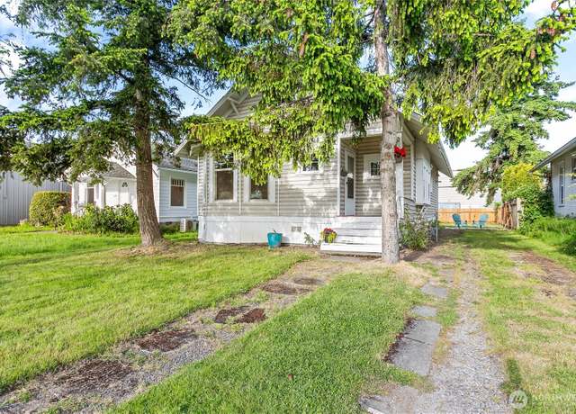 Property at 2008 Iron St, Bellingham, WA 98225, 2 beds, 1 bath