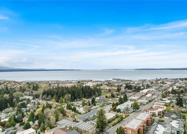 Property at 1113 5th Ave S #303, Edmonds, WA 98020, 1 bed, 1 bath