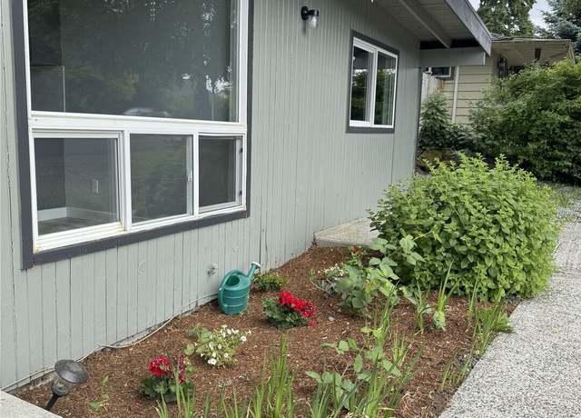 Property at 16738 2nd Ave NE, Shoreline, WA 98155, 3 beds, 2 baths