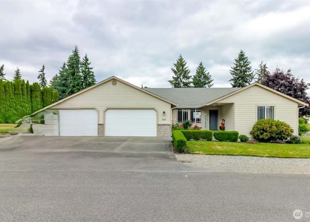 Property at 5117 77th St E, Tacoma, WA 98443, 3 beds, 2.5 baths