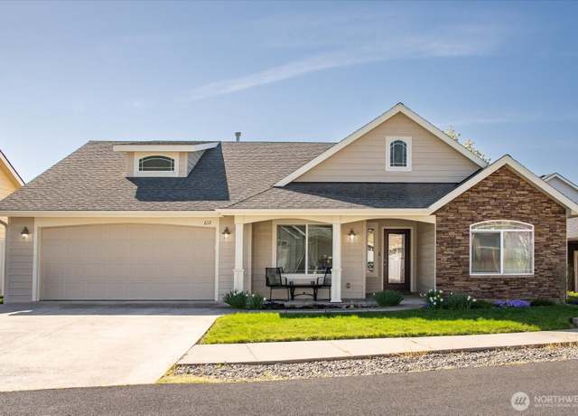 Property at 612 SE Magnoni Dr, College Place, WA 99324, 3 beds, 2 baths