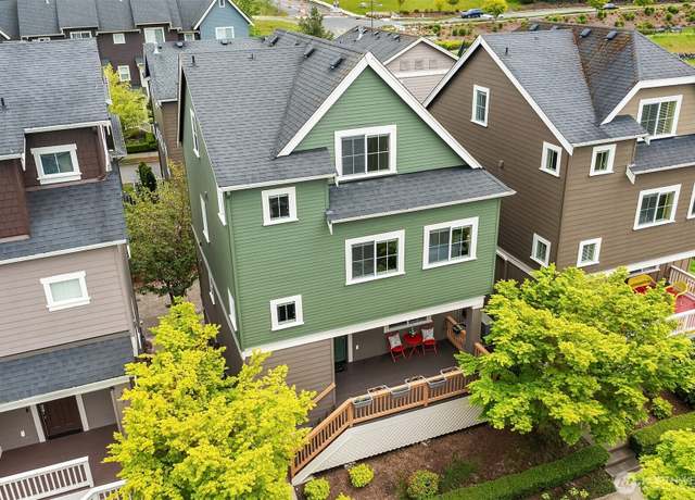 Property at 365 NE Denny Way, Issaquah, WA 98029, 4 beds, 3.5 baths