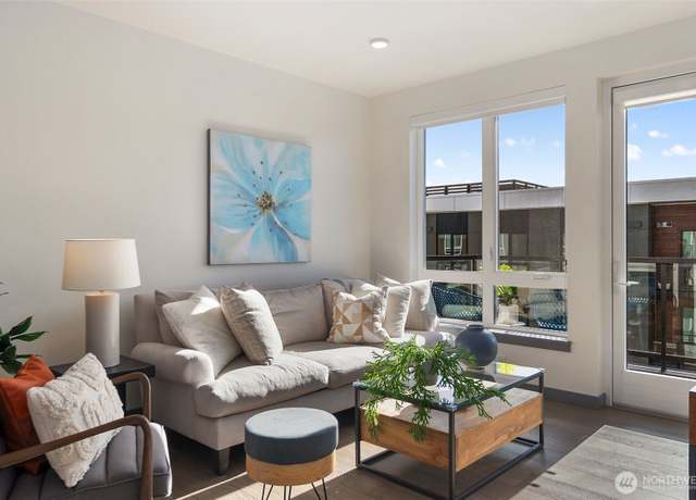 Property at 11903 NE 128th St #622, Kirkland, WA 98034, 1 bed, 2 baths