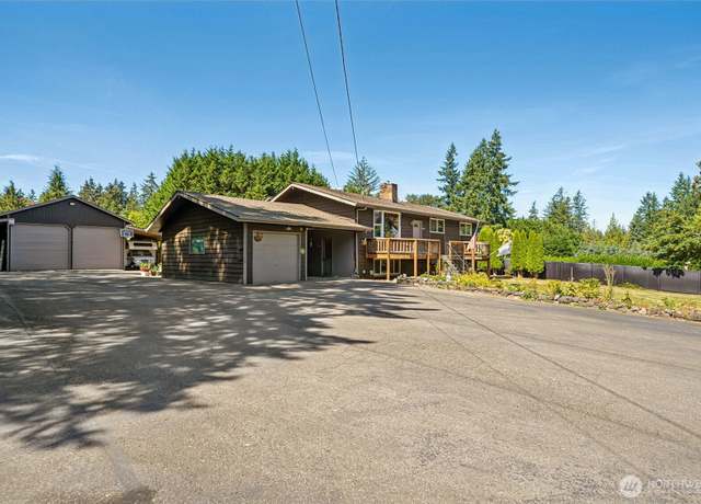 Property at 20317 196th Ave SE, Renton, WA 98058, 5 beds, 3 baths