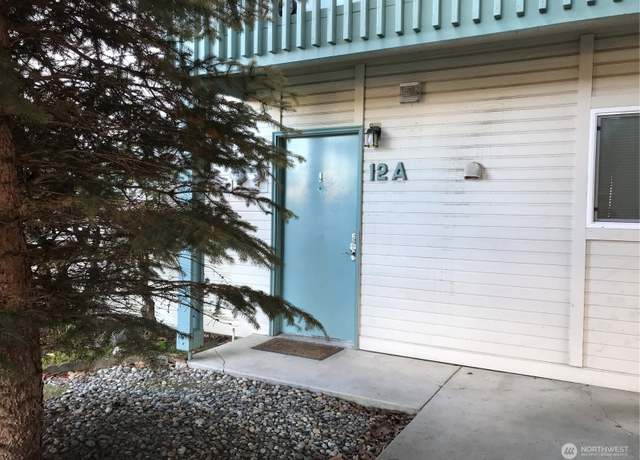 Property at 1313 Washington St Unit 12A, Wenatchee, WA 98801, 2 beds, 1 bath