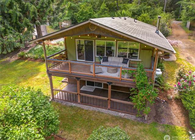 Property at 773 6th Ave, Fox Island, WA 98333, 3 beds, 3 baths