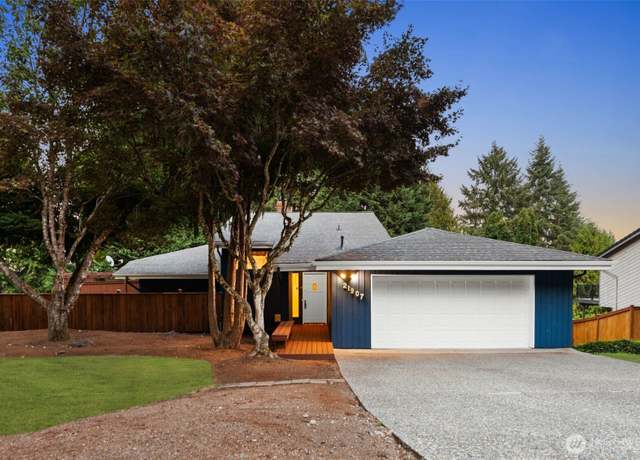 Property at 21907 3rd Ave SE, Bothell, WA 98021, 3 beds, 2.5 baths