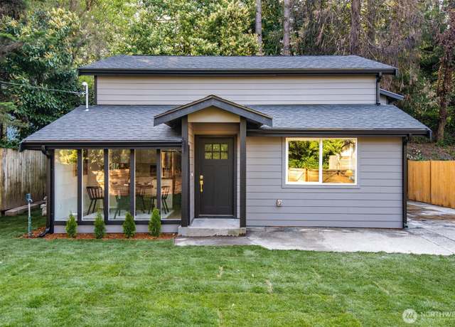 Property at 3718 W Arsenal Way, Bremerton, WA 98312, 4 beds, 3 baths