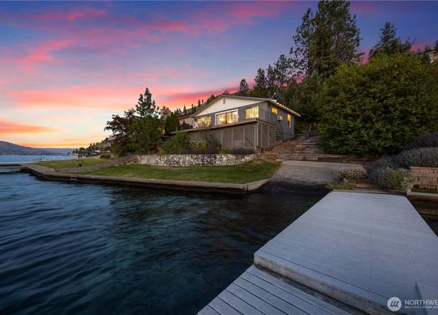 Property at 3132 S Lakeshore Rd, Chelan, WA 98816, 2 beds, 1 bath