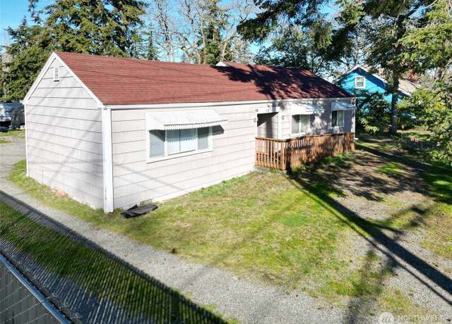 Property at 6517 Steilacoom Blvd SW, Lakewood, WA 98499, 2 beds, 1 bath