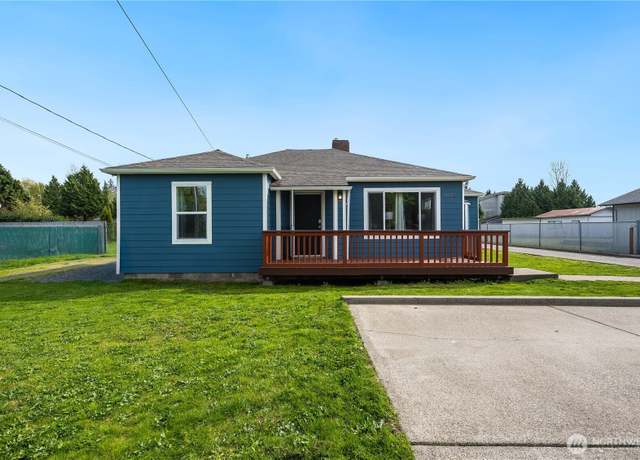 Property at 4608 84th St NE, Marysville, WA 98270, 2 beds, 1 bath