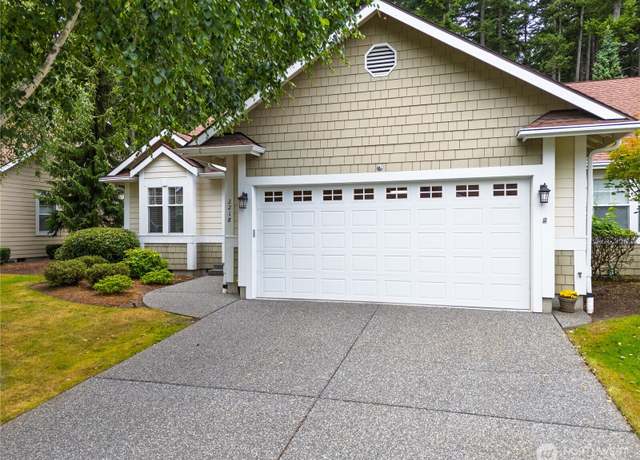 Property at 2218 Cascade Ct, Anacortes, WA 98221, 3 beds, 2 baths
