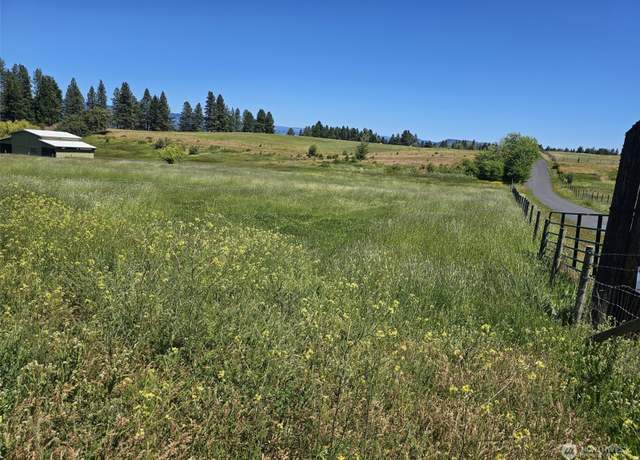 Property at 2 Iron Mountain Rd, Cle Elum, WA 98922