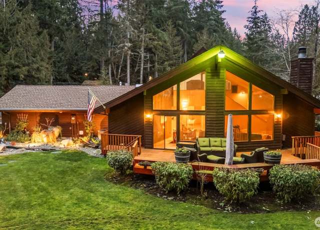 Property at 3611 130th St NW, Gig Harbor, WA 98332, 3 beds, 3 baths