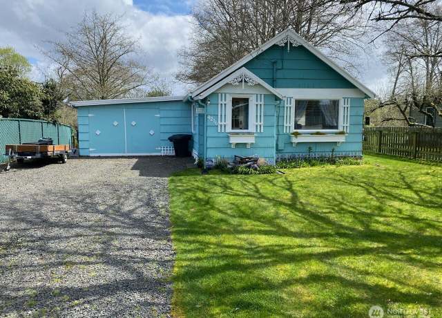 Property at 4216 N Pl, Seaview, WA 98644, 2 beds, 1 bath