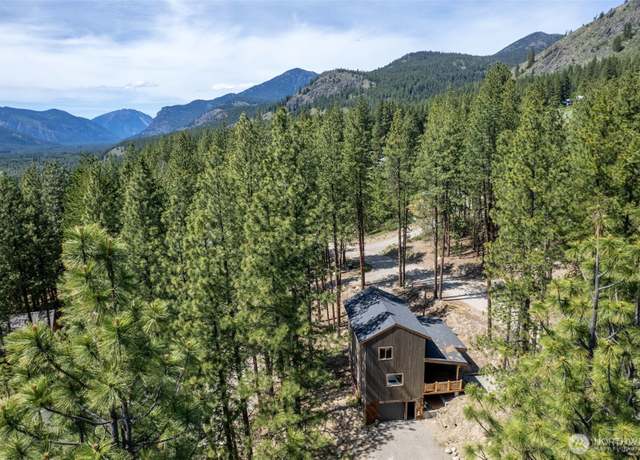 Property at 78 Homestead Rd, Winthrop, WA 98862, 3 beds, 2.5 baths