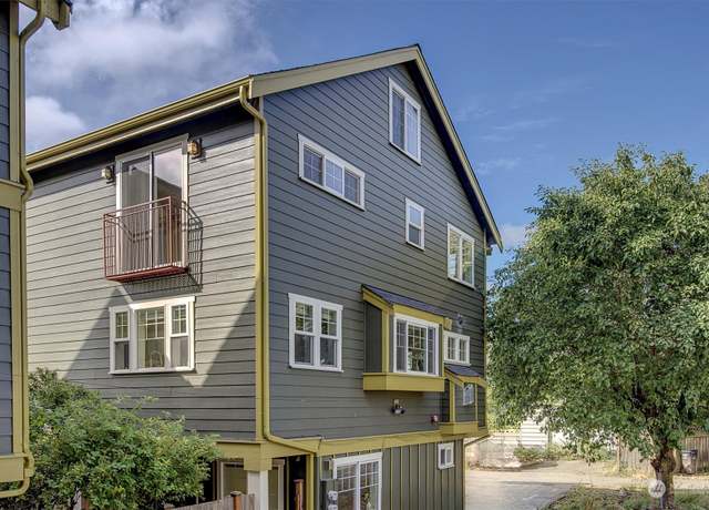 Property at 3039 Beacon Ave S Unit A, Seattle, WA 98144, 3 beds, 2 baths