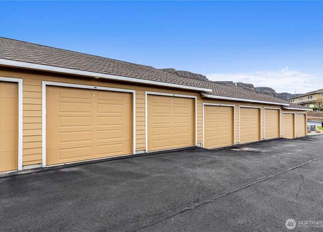 Property at 9122 NW Red Hawk Ln Unit G91, Quincy, WA 98848, 0.5 baths