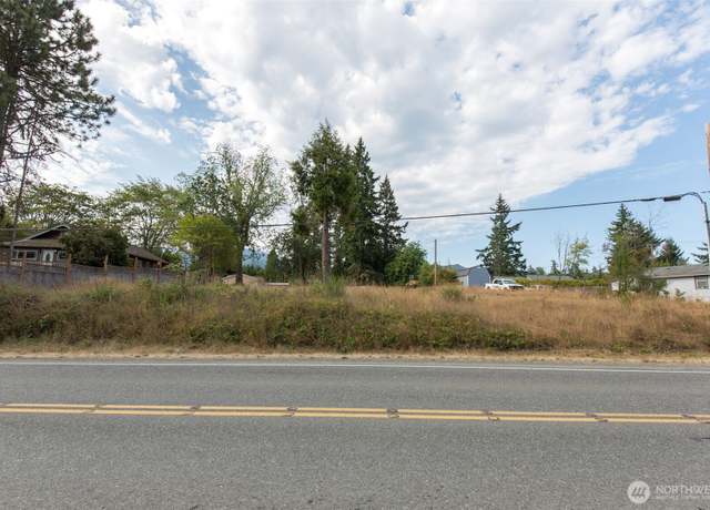 Property at 1126 W Lauridsen Blvd, Port Angeles, WA 98362