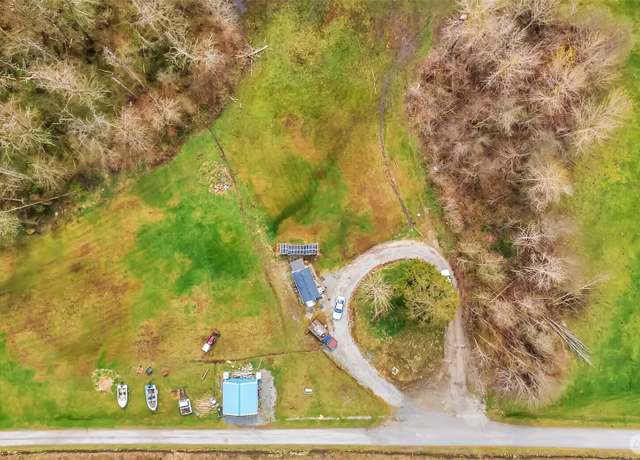 Property at 6883 Hobson Rd, Bow, WA 98232
