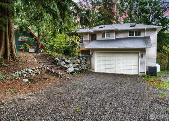 Property at 738 Fernhaven Ln, Sedro Woolley, WA 98284, 2 beds, 2 baths